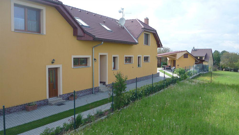 Apartmany Graf Chýně Extérieur photo