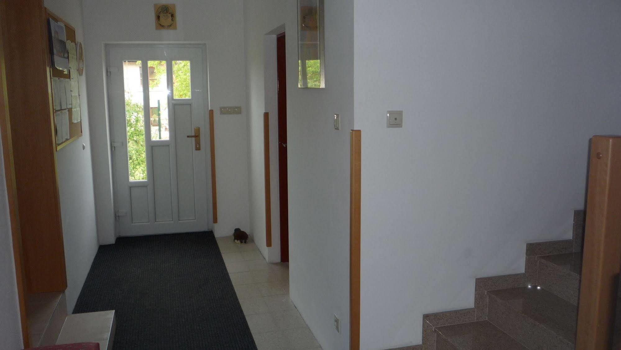 Apartmany Graf Chýně Extérieur photo