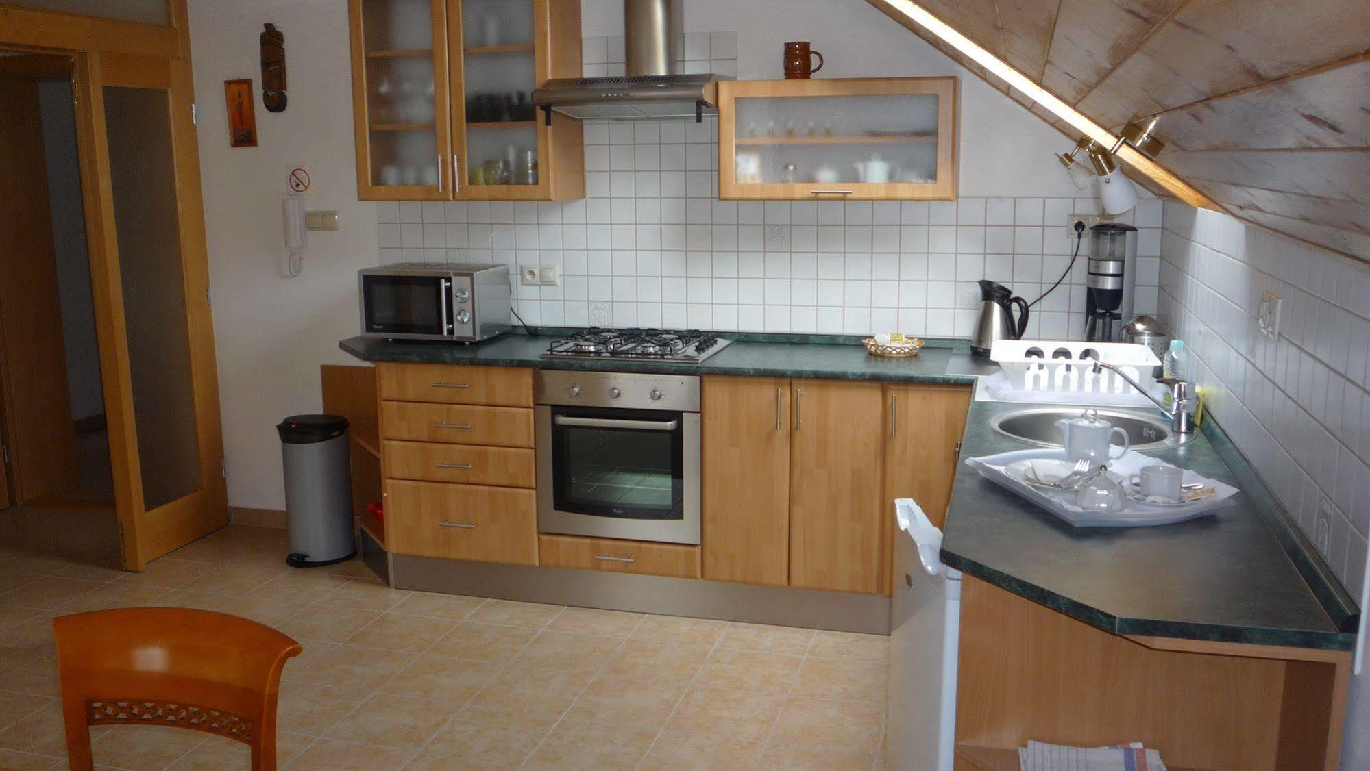 Apartmany Graf Chýně Extérieur photo